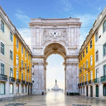 2 Bedroom Apartment For 4 People With Free Public Parking Lisbon Exterior photo
